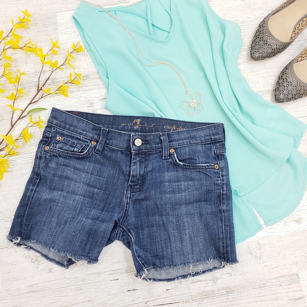 7 for all mankind dojo cutoff shorts size 28